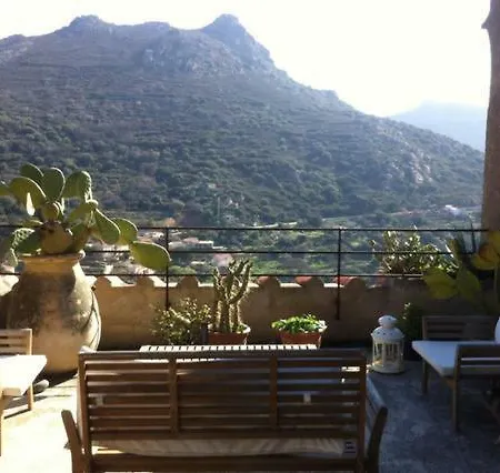 Chez Caro * Corbara